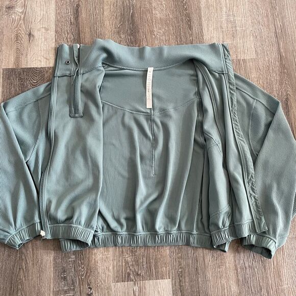 Lululemon Adaptable Fit Full-Zip Jacket Tidewater Teal - Size: 10 - Picture 12 of 13